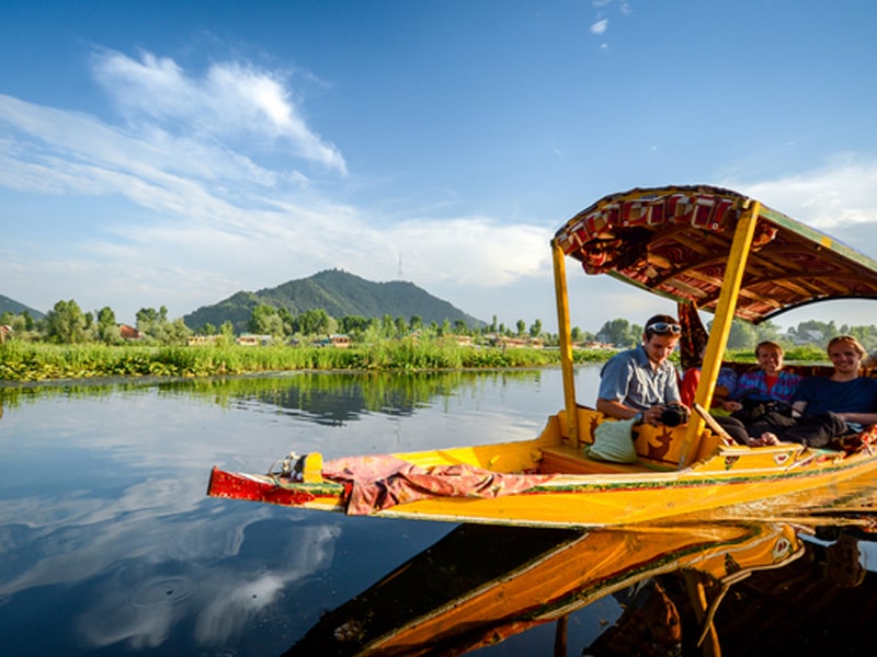 Shikara Ride